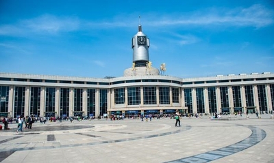High-Speed Rail Advertising at Shenyang Railway Station