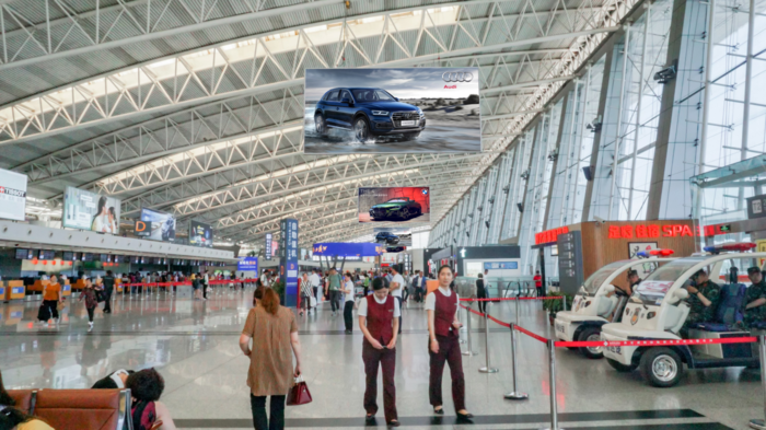西安咸阳国际机场高铁灯箱LED电子屏登机牌品牌策划广告公司